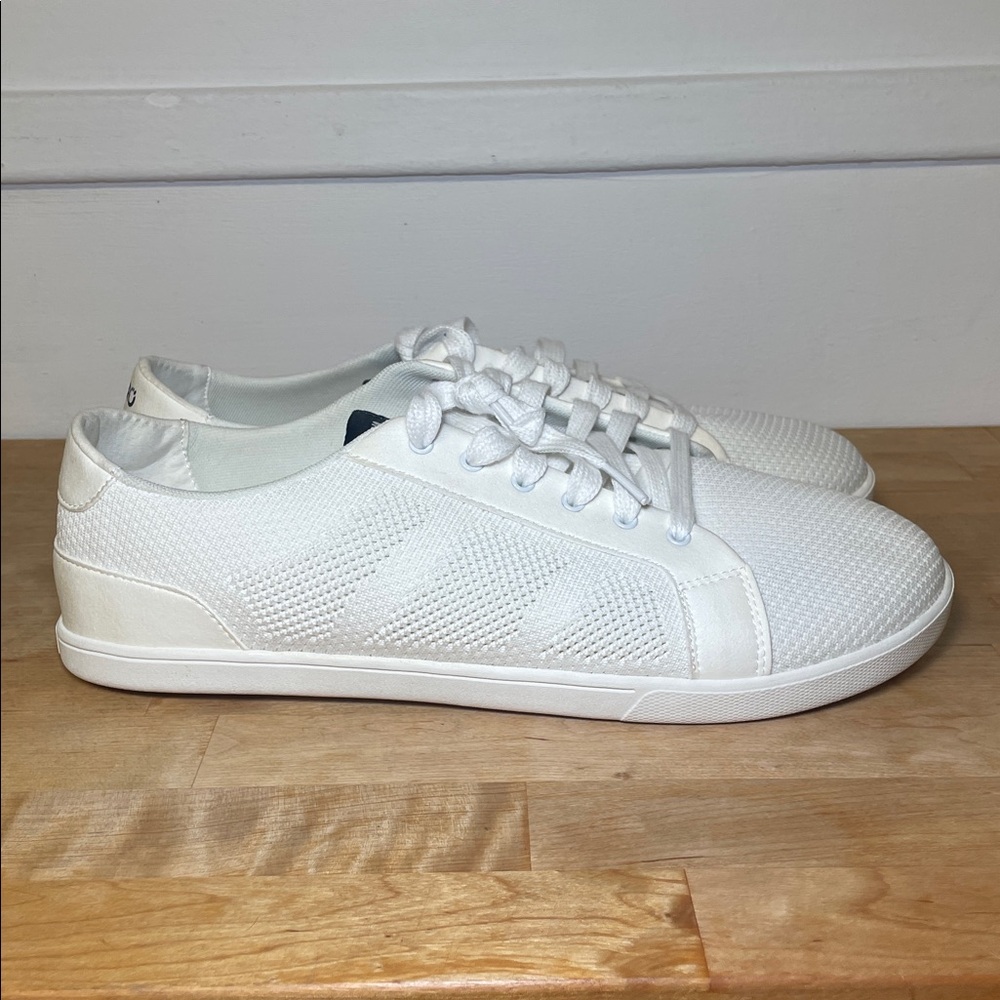 Xero Shoes Dillon - Classic Casual Sneaker in white, wide fit, men’s size 13
